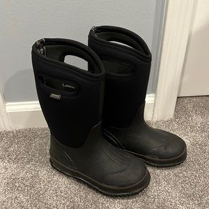 Kids Bogs all weather boots